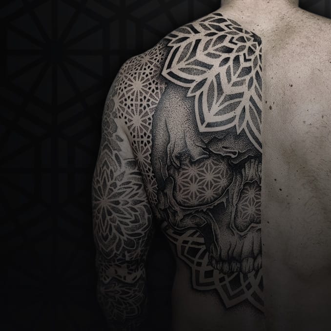 dotwork-mandala-tattoo-rug-met-schedel